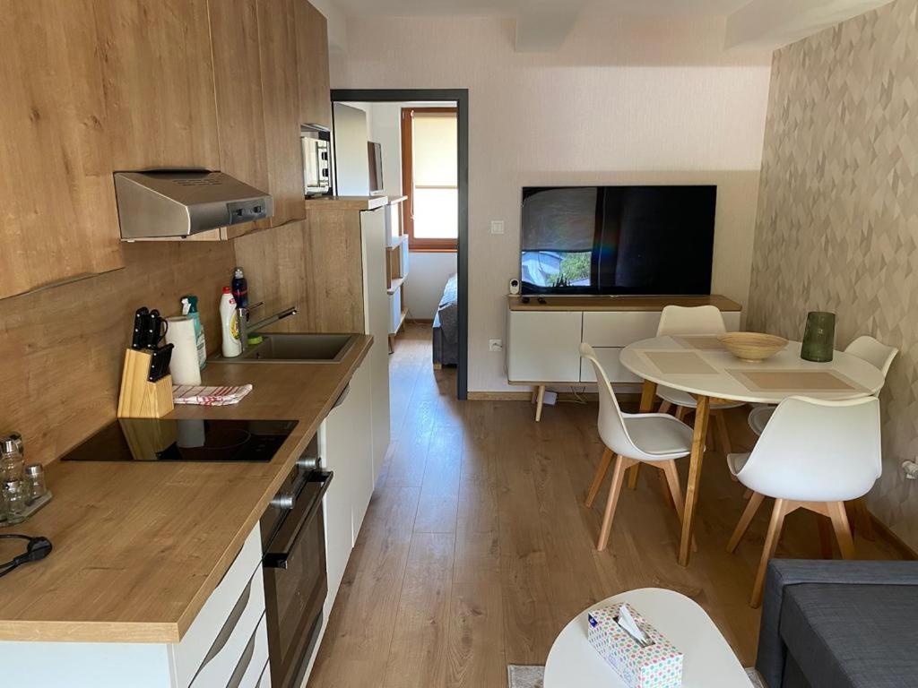 Apartman Tatranska Strba Vysoke Tatry Poprad Bagian luar foto
